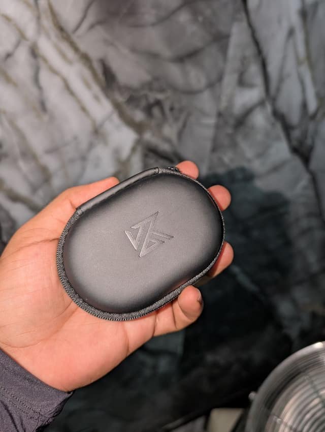 Estuche Oval KZ
